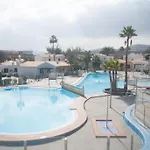 Canary Getaway *