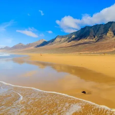 Апартаменты Canary Getaway